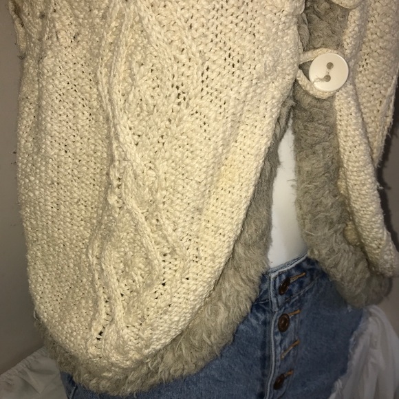 Old Navy Vintage Fur Trimmed Beige Sweater Vest - Picture 7 of 12